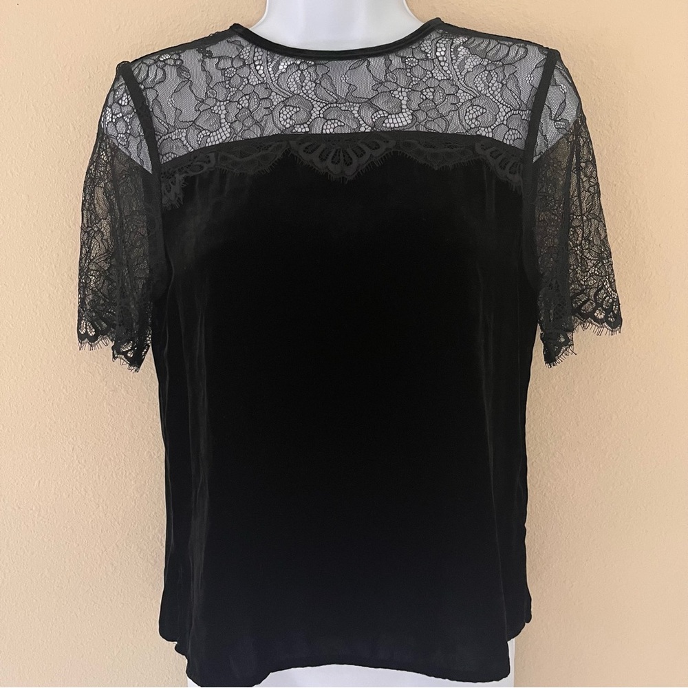 Cami NYC Womens Velvet Top XS Black Lace Silk Flutter Sleeve Dark Romantic‎ NWOT